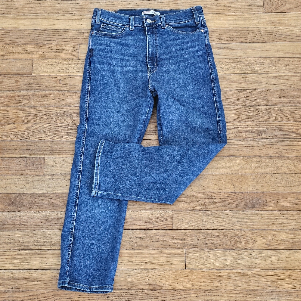 Signature Levis Strauss Heritage Hight Rise Straight Women's Jeans Size 12